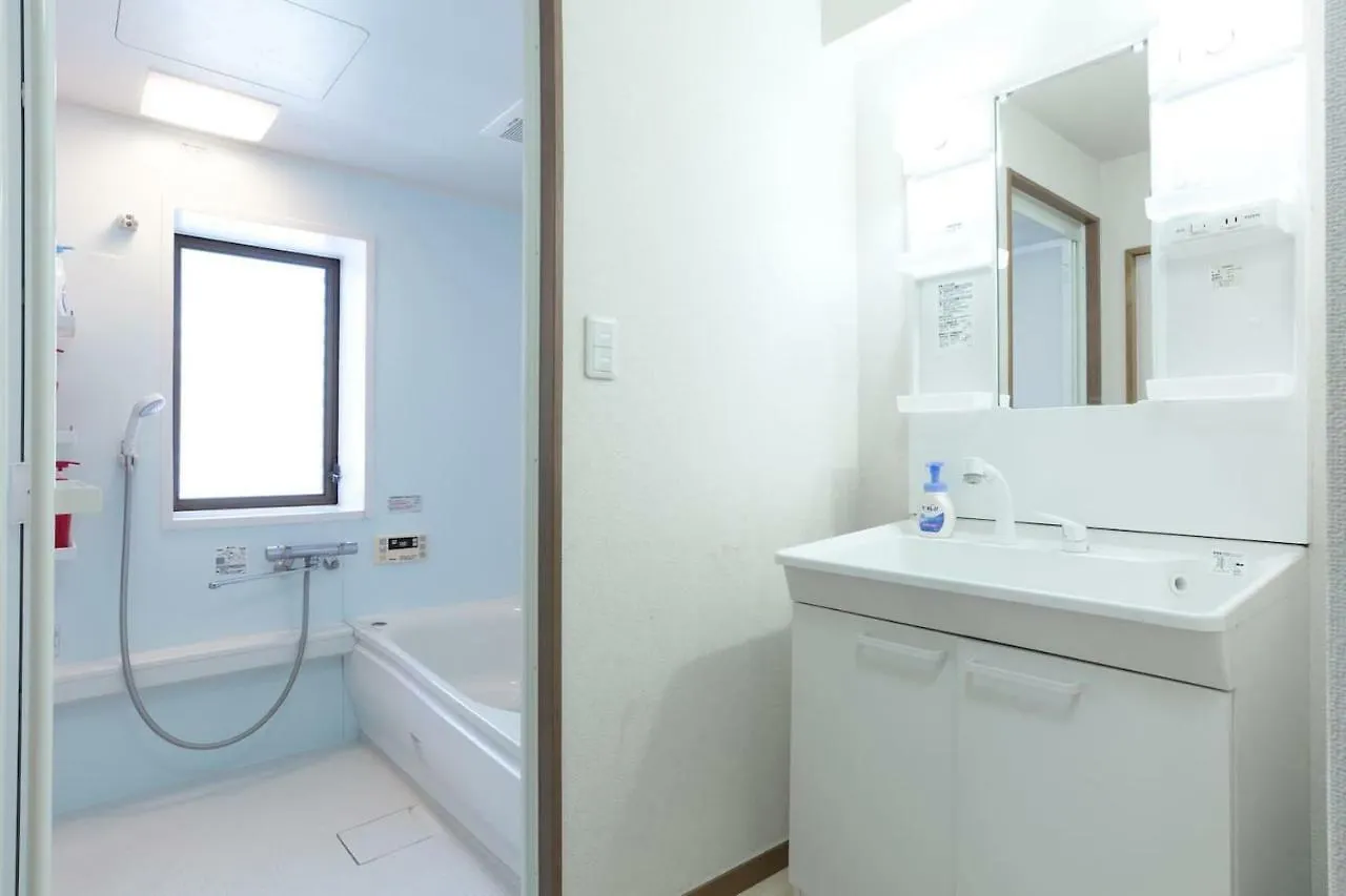 Shinjuku Duplex Top Floor Apartment Tokyo 0*,