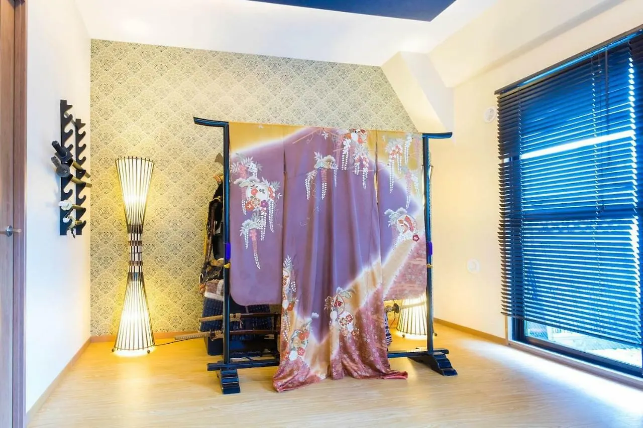 Shinjuku Duplex Top Floor Apartment Tokyo 0*,